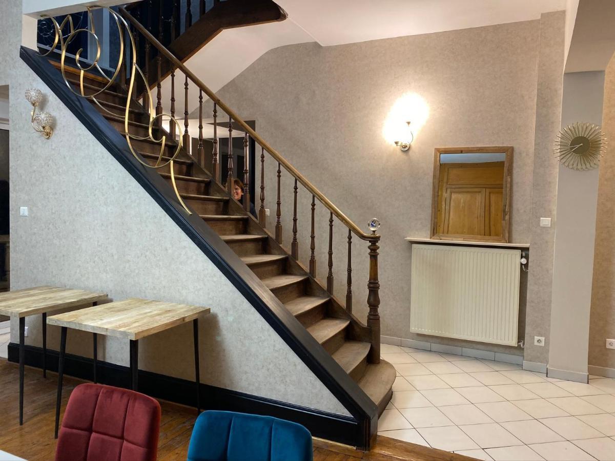 A La Villa Perroy Les Chambres Sont Spacieuses Et Les Petit-Dejeuners Offerts Dunkirk Ngoại thất bức ảnh