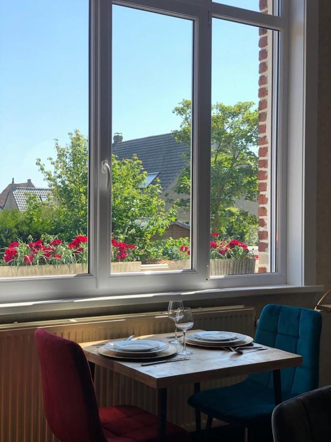 A La Villa Perroy Les Chambres Sont Spacieuses Et Les Petit-Dejeuners Offerts Dunkirk Ngoại thất bức ảnh