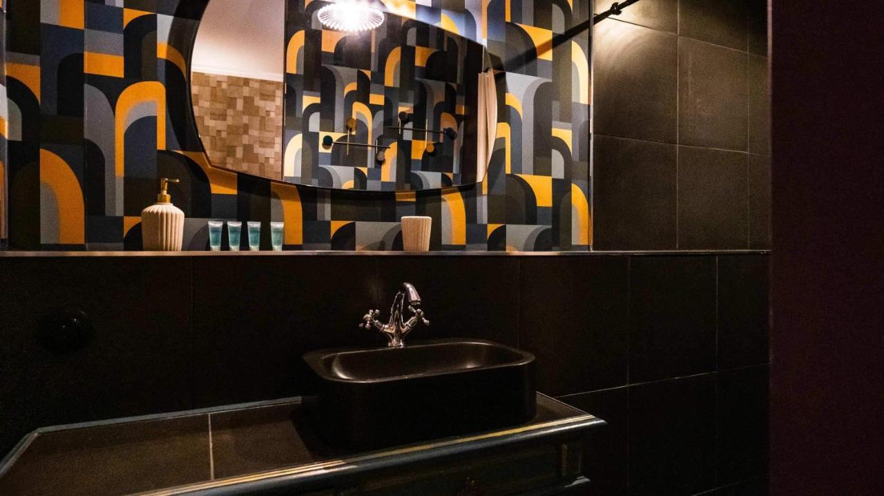 A La Villa Perroy Les Chambres Sont Spacieuses Et Les Petit-Dejeuners Offerts Dunkirk Ngoại thất bức ảnh